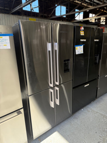 Factory second Fisher & Paykel 538L Quad Door Frost Free Refrigerator Stainless Steel Model: RF605QDUVX2 - Second Hand Appliances Geebung